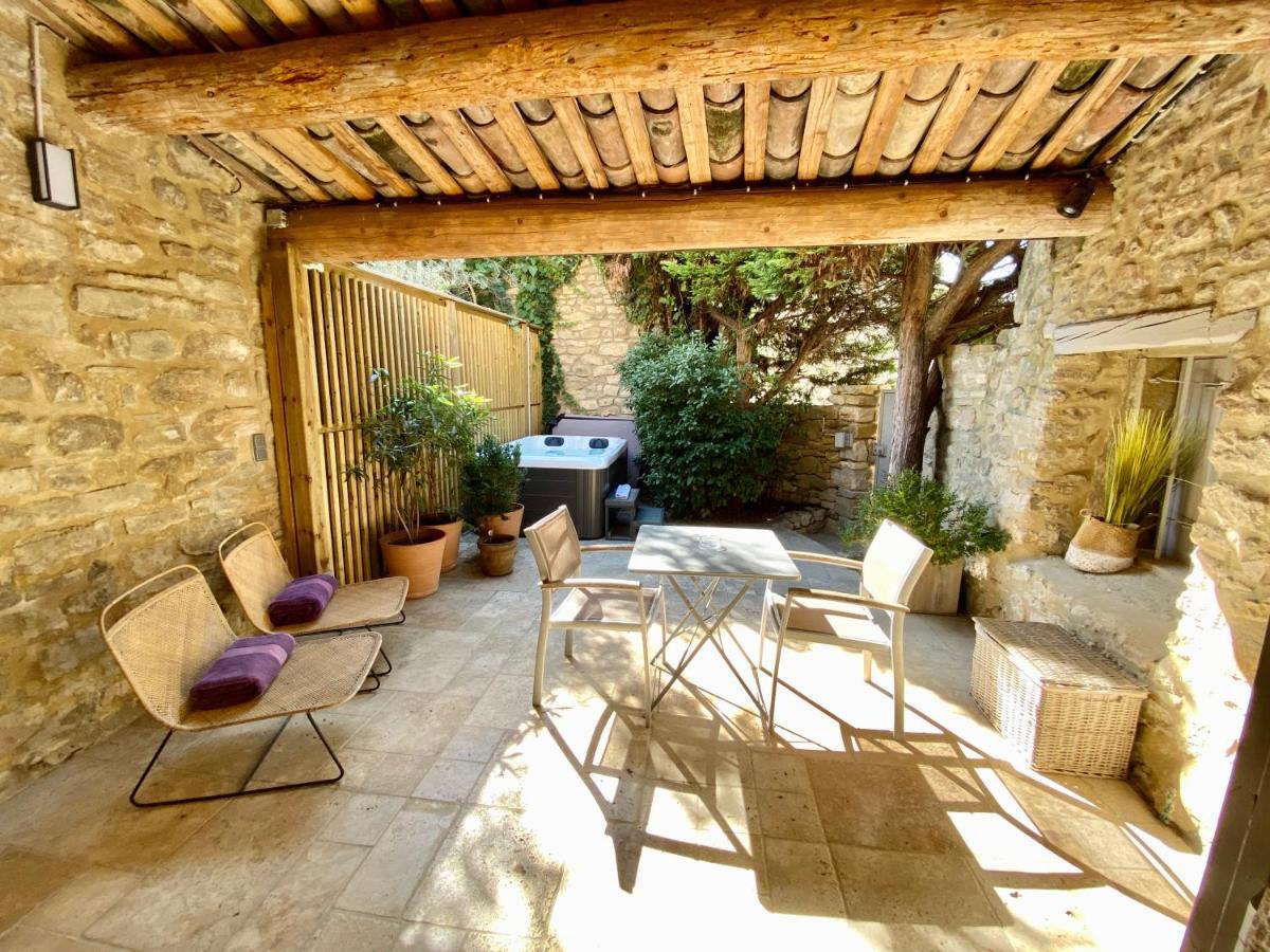 La Maison Des Vendangeurs - Table D'Hotes Le Soir Du Jeudi Au Dimanche- Jacuzzi - Balneo Spa - Acces Piscine Pour Toutes Les Chambres Sauf Studio Coquet- Piscine De Mai A Mi-Octobre Martignargues Экстерьер фото
