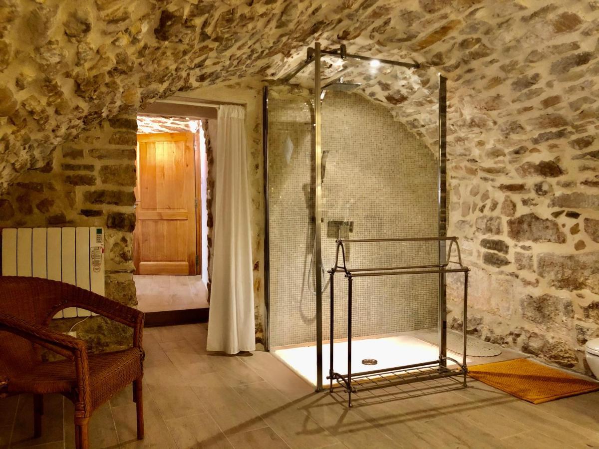 La Maison Des Vendangeurs - Table D'Hotes Le Soir Du Jeudi Au Dimanche- Jacuzzi - Balneo Spa - Acces Piscine Pour Toutes Les Chambres Sauf Studio Coquet- Piscine De Mai A Mi-Octobre Martignargues Экстерьер фото